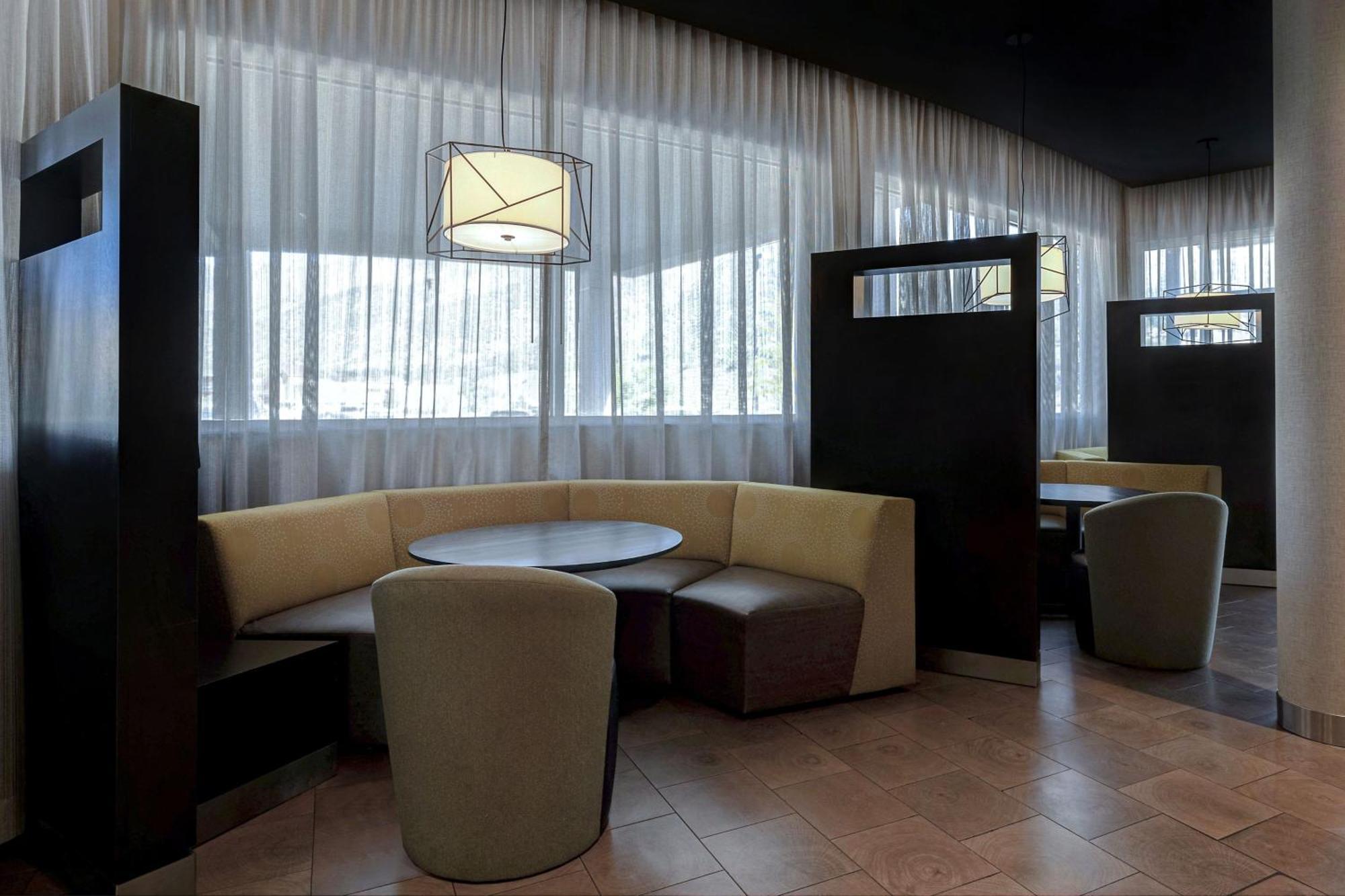 Courtyard By Marriott Glenwood Springs Hotell Exteriör bild