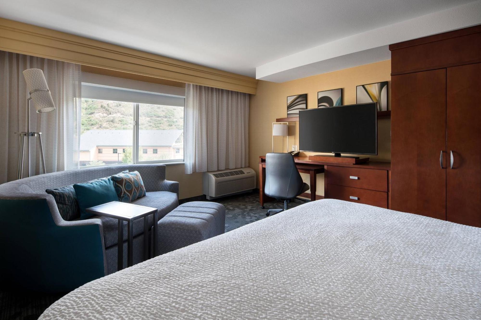 Courtyard By Marriott Glenwood Springs Hotell Exteriör bild